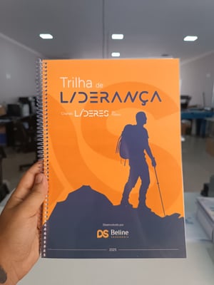 Impressão com Capa Triplex/Supremo 300g Jogo de Capa Triplex 300g  + Miolo 75g / 90g 21x29,7cm Capa e Contracapa 4x0 cores + Miolo Colorido/PB  Wire-o / Espiral 