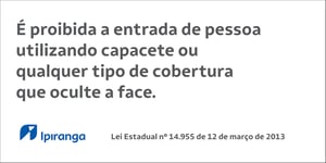 Adesivo Proibido Entrada com Capacete Vinil 0.10mm 20x10cm 4x0 Laminação Fosca Corte Reto 