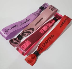 Pulseiras em Cetim
