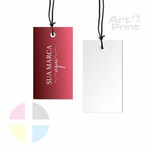 Tag Personalizada Couchê  Brilho 300g 4,8x8,8cm 4x0 Colorido Frente Verniz Uv Frente Furo 4,7mm 