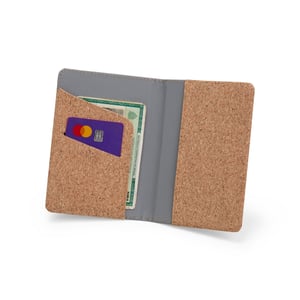 Kit Viagem 3 Peças com Porta-Passaporte e Tag | Brinde Ecológico em Cortiça - 18042