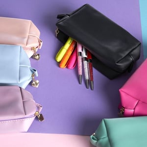 Nécessaire PU Impermeável Compacta e Personalizável — 18650