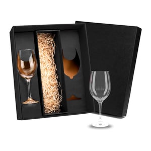 Taça de Vidro para Vinho 490ml | Elegância e Experiência Sensorial - VI-4X611  Taça de Vidro para Vinho 490ml Gravação a Laser   É a escolha ideal para quem valoriza sofisticação e aprecia um bom vinho com estilo.