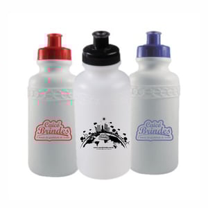 Squeeze Personalizada 500 ml Branca com Tampa Colorida — 07092-BCO Plástico resistente Squeeze Personalizada 500 ml Branca com Tampa Colorida Gravação digital colorida   ideal para uso na academia, trabalho, passeios e viagens.