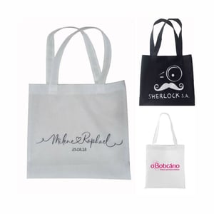 Bolsa em TNT 040g Personalizada — Impressão 1 cor em 1 Lado —  23022601 TNT (tecido não tecido) 40g/m² Bolsa em TNT 040g Personalizada 1 Cor Silk 1 cor   ideal para eventos, feiras e brindes.