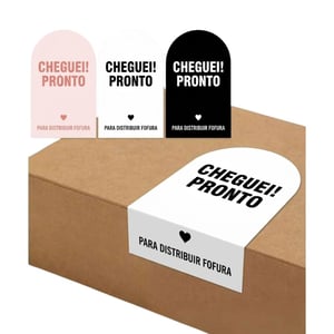 Adesivo Lacre de Caixa Personalizado 4x6cm - Vinil Premium com Recorte - 14032601 Vinil Adesivo Lacre de Caixa Personalizado 4x6cm Colorido: 4x0 (impressão 1 lado)   Personalização Total: Imprima sua identidade visual ou frases que conectam com seu público.