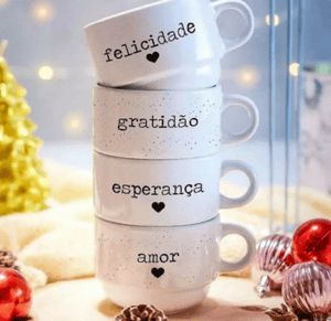 Torre com 4 Xícaras Personalizadas com Suporte