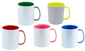 Caneca de Polímero Interior e Alça Colorido fabricada em Polímero, Medidas: 21x 9,5. Várias cores,  acabamento Brilhoso. 