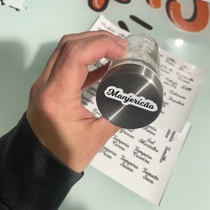 74 Etiquetas / Adesivos Para Porta Temperos e Condimentos feito em Adesivo Vinil à Prova D\'Água