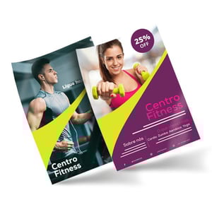 Folhetos 10x15cm com verniz Couchê 150g 10x15g 4x4 ou 4x0 com verniz total Corte Reto 