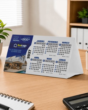 Calendário de mesa triangular