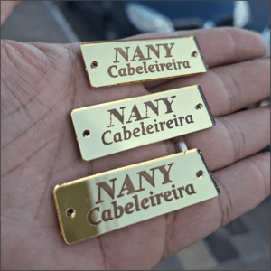 Plaquinha para Peito Acrílico 5x2cm    