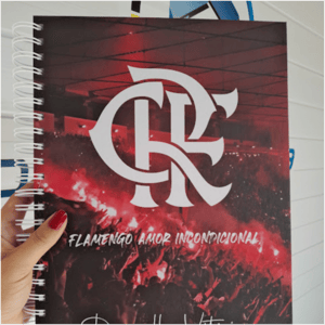 Caderno capa dura 20x27,5 (250 folhas) Capa dura 20x27,5cm  Laminação BOPP fosco Espiral de aço 