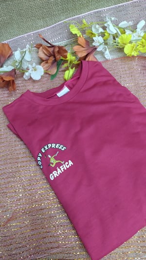 camiseta bordo      