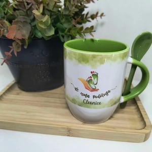 Caneca personalizada com colher
