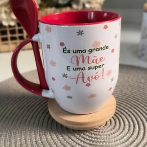 Caneca personalizada com colher