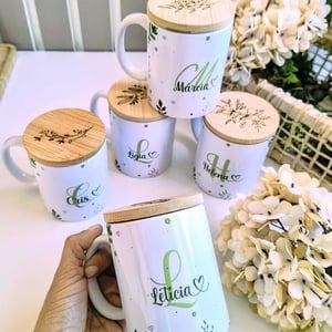 Canecas com tampas de bambu personalizadas