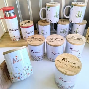 Canecas com tampas de bambu personalizadas