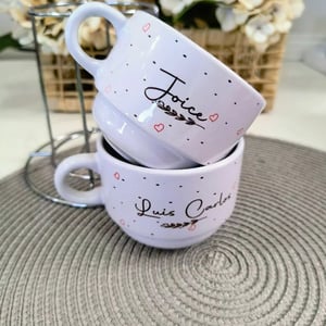 Torre com 2 xícaras personalizados