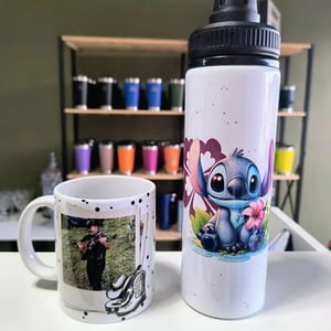 Squeeze de alumínio personalizado branco com tampa emborrachada alça Alumínio 750ml Branca  Personalizado 
