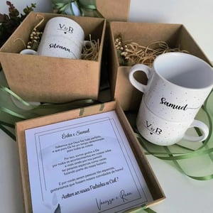 Caixa convite com 2 xícaras personalizadas MDF 15x15cm    