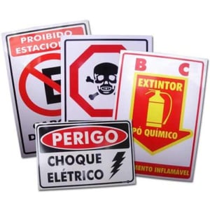 PLACA PVC SINALIZAÇÃO PVC 2MM  4X0 IMPRESSÃO DIGITAL CORTE RETO 