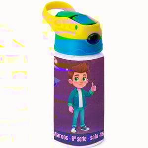 Squeeze de Alumínio Branco Infantil Tampa Azul e Amarelo Personalizado Alumínio Área de Impressão = 18(L) x 9(A)cm    Após concluir o pagamento, clique em preencher formulário para anexar seu arquivo ou escrever seu texto