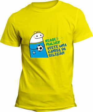 Camiseta Amarela Unissex Personalizada Pronta - Reage Mulher Poliéster Área de Impressão = 20x28cm Impressão frente   