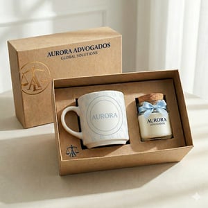 Kit completo com Caixa + Vela Premium 40g + Canec.      