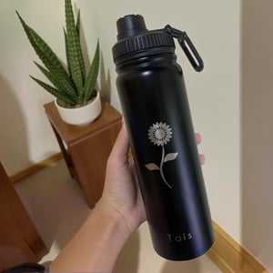 Garrafa Isotérmica 800ml Aço Inoxidável   dupla camada  