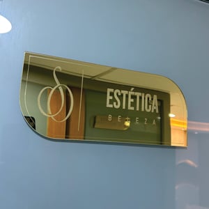 PLACA DE PORTA