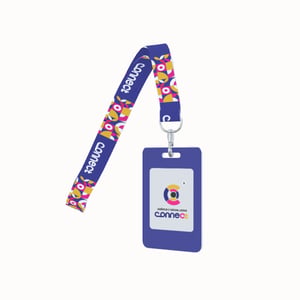 CRACHAS EM PVC - COM CORDAO PERSONALIZADO PVC 8X6  IMP LASER  COM CORDAO PERSONALIZADO