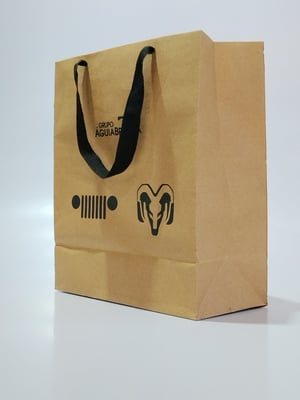 BOLSA DE PAPEL 28x33x13  28x33x13    B050