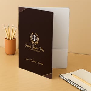 PASTA A5 COM BOLSA COUCHE 250 GRAMAS 22x32 FECHADO 4X0  VINCO, BOLSO 