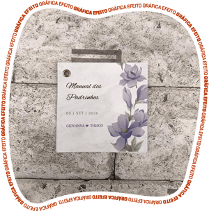 Manual dos Padrinhos - Papel fotográfico - 180g Tamanho 9x9cm - 4x0 Somente frente - Brilho Ilhós (argola) prata ou dourado - 7 folhas