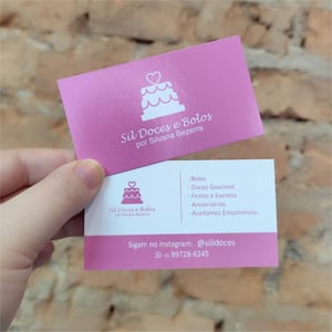 Cartão de Visitas Comum Couchê 300g 9x5cm   Verniz total frente 