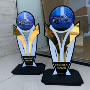 TROFÉU MDF 6MM COM ACRÍLICO 20CM      