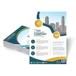 Flyers / Folhetos Couchê brilho 90g 14x20cm 4x4 Sem verniz Corte Reto 