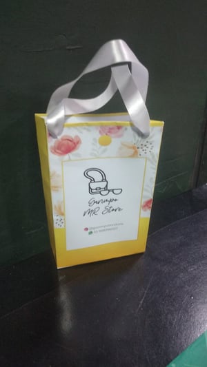 SACOLA DE PAPEL PERSONALIZADA
