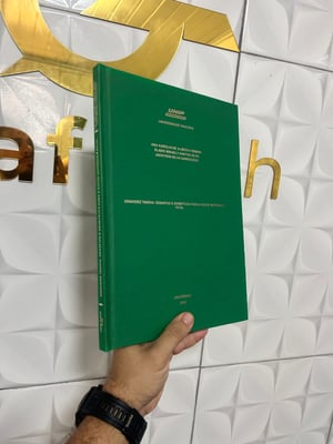 Capa de TCC Personalizada