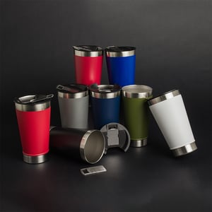 copo térmico com abridor inox Copo térmico de inox com acabamento liso e capacidade 500ml, material livre de BPA. Contém tampa com abridor.  Altura :  17,1 cm  Largura :  9,1 cm  Circunferência :  29,3 cm  Medidas aproximadas para gravação (CxL):  12 cm x 4,5 cm    