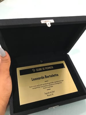 Placa de Homenagem Personalizada com ESTOJO