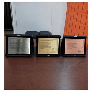 Placa de Homenagem Personalizada com ESTOJO
