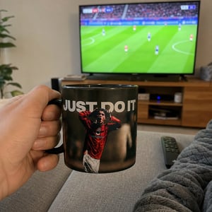 Caneca Preta Cristiano Ronaldo Just Do It