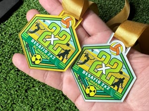 MEDALHAS ACRÍLICO IMPRESSO ACRILICO 8x8 COLORIDO UV  