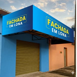 FACHADA EM LONA LONA 440g, Personalizado 4x0 Brilho Total Com Aplicação de Verniz Automotivo 