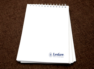 Bloco 10x15 com 60 Folhas Personalizadas Sulfite 75g 10x15  Capa em Couchê 300g Espiral 