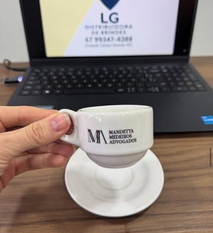 Xicara de Cafézinho Branca 75ml com Pires