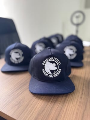 Boné Poliéster Aba Curva com Tela