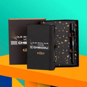 Kit Boas Vindas - Caderneta P/ Anotações, Caneta e Caixa Preta      Pedido mínimo de 50 peças